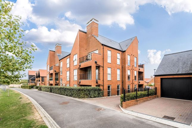 Roman Drive, Winchester, SO22 2 bed apartment for sale