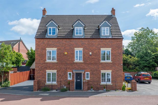 Hawthorn Court, Adlington, Chorley 5 bed detached house for sale
