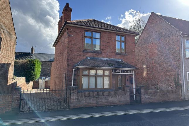 2 bedroom detached house for sale