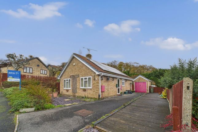 Broom Close, Calcot, Reading, RG31 2 bed bungalow for sale