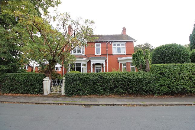 Western Road, Flixton 4 bed detached house for sale