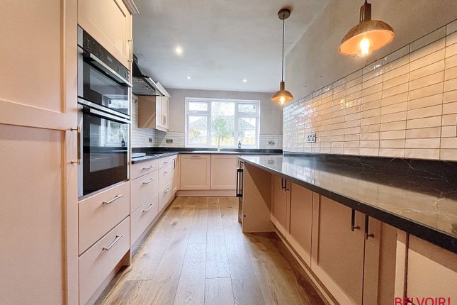 Turkdean Road, Cheltenham GL51 5 bed semi