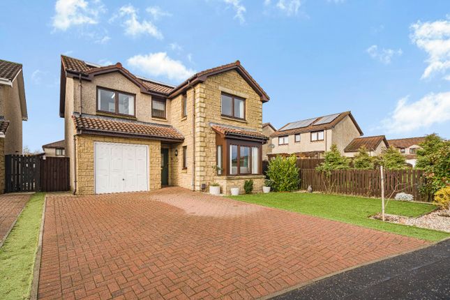 Pinewood Place, Blackburn 4 bed detached house for sale
