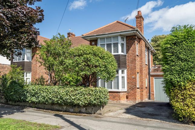 Melrosegate, Heworth, York, YO31 0SB 3 bed semi