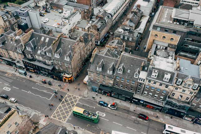 Rose Street, Edinburgh EH2 2 bed apartment for sale