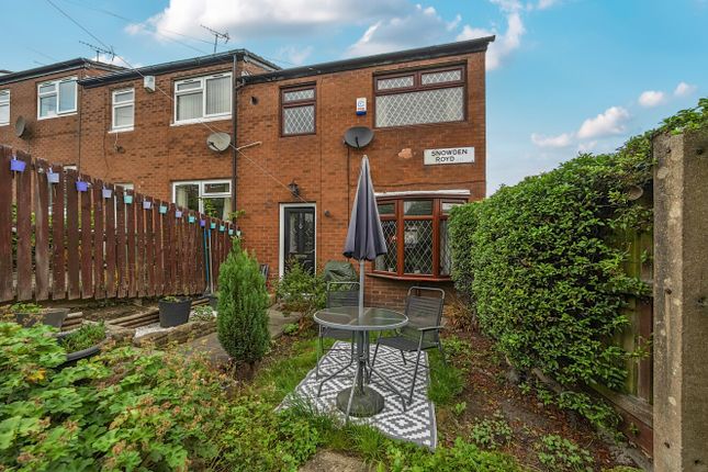Snowden Royd, Bramley, Leeds, LS13 3 bed end of terrace house for sale