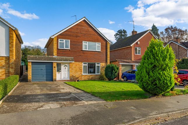 Bracken Way, Guildford 3 bed house for sale