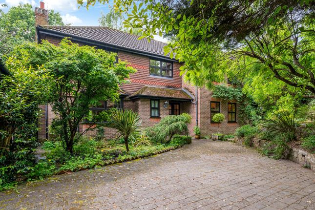 Grove Avenue, Epsom 4 bed detached house for sale