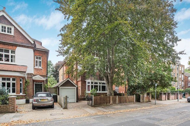 St. Andrews Square, Surbiton KT6 6 bed detached house for sale