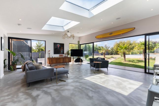 5 bedroom house for sale