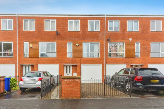 4 bedroom terraced house for sale