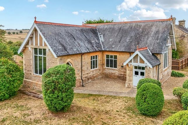 Chadlington,  Oxfordshire,  OX7 Detached house for sale