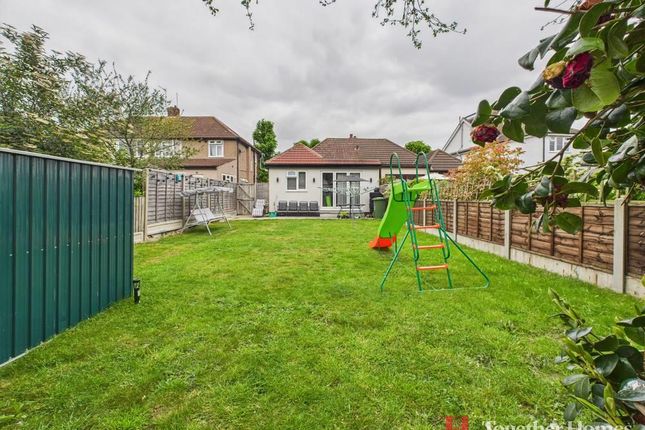 3 bedroom semi-detached bungalow for sale