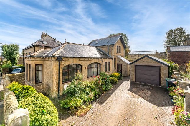 2 bedroom detached house for sale