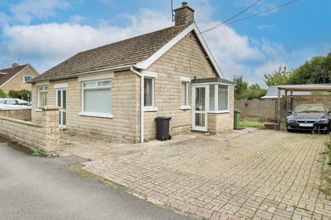 Dunch Lane, Melksham SN12 2 bed detached bungalow for sale