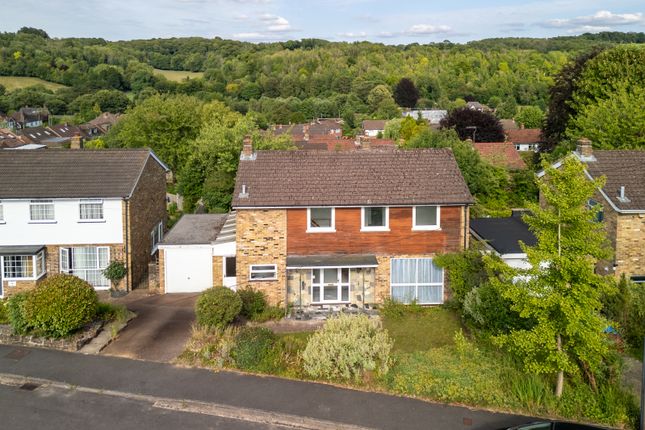 Wedgwood Drive, High Wycombe HP14 4 bed detached house for sale