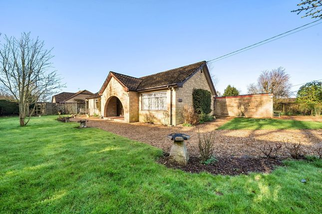 Westbrook Green, Chippenham SN15 3 bed detached bungalow for sale