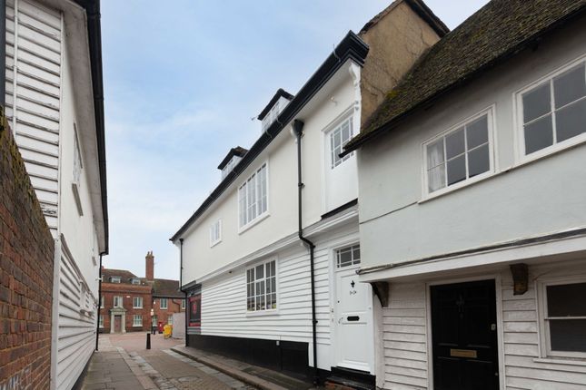 Partridge Lane, Faversham, ME13 2 bed flat for sale