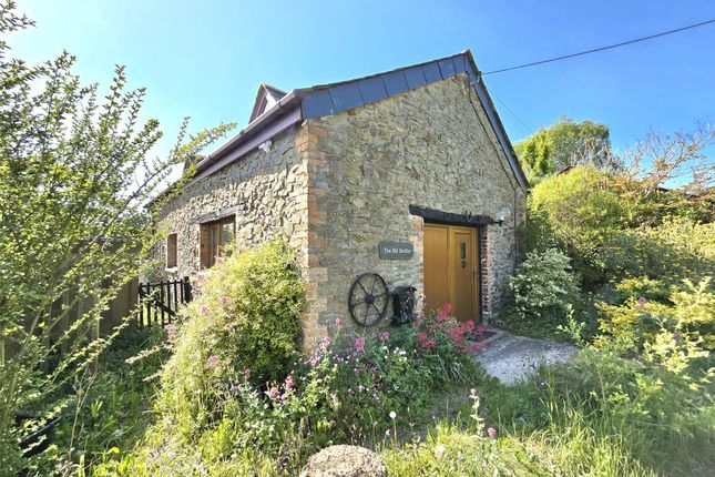 1 bed detached house