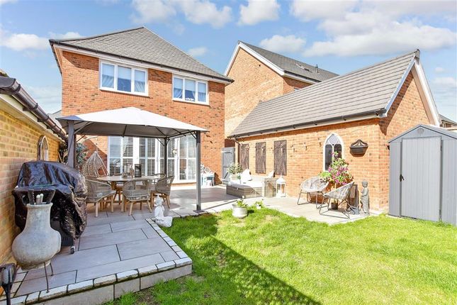 3 bed detached house