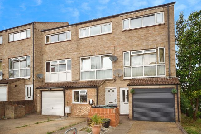 4 bedroom terraced house for sale