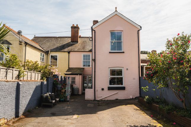 Alphington Road, Exeter, EX2 5 bed semi