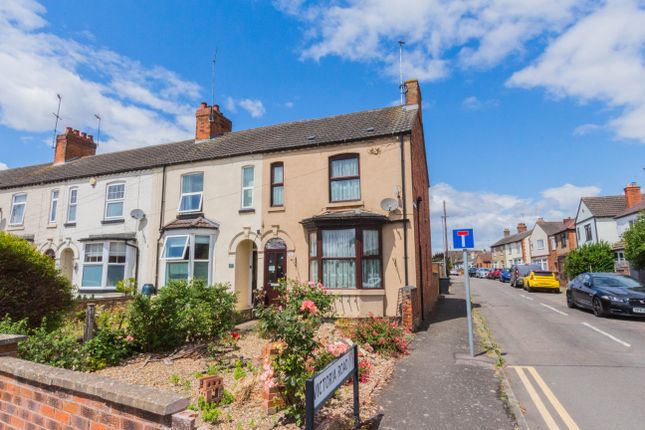 Orchard Road, Wellingborough NN9 2 bed end of terrace house for sale