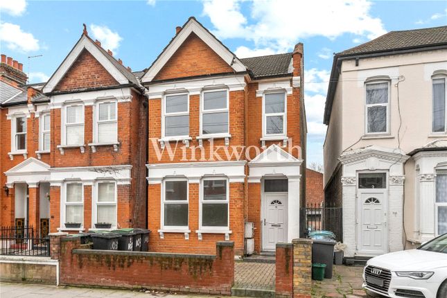 Broadwater Road, Tottenham, N17 3 bed end of terrace house for sale