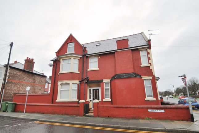 6 bedroom end of terrace house for sale