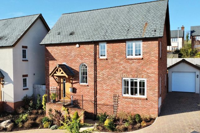 Aubyns Wood Rise, Tiverton, Devon 3 bed detached house for sale