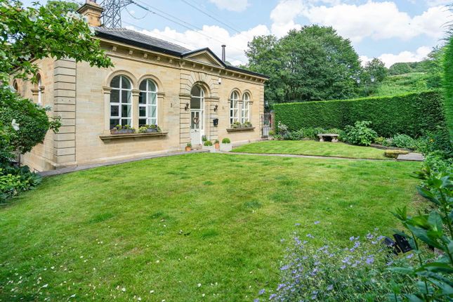 Sowerby Bridge HX6 3 bed detached house for sale