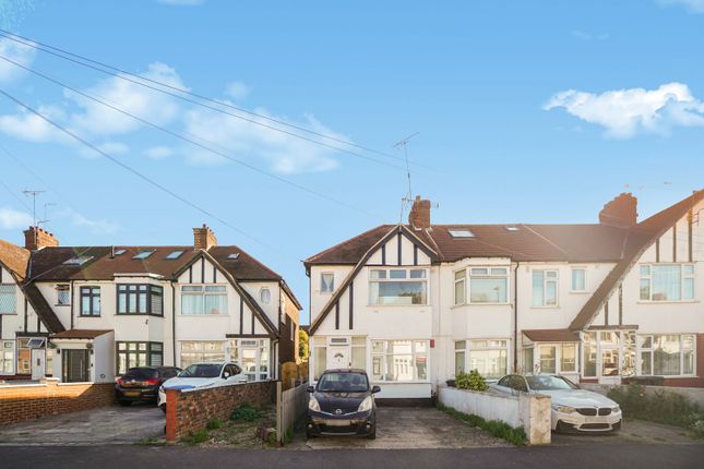 Frederick Crescent, Enfield EN3 2 bed apartment for sale