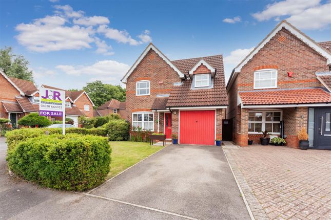 Nine Acres, Cippenham 3 bed detached house for sale