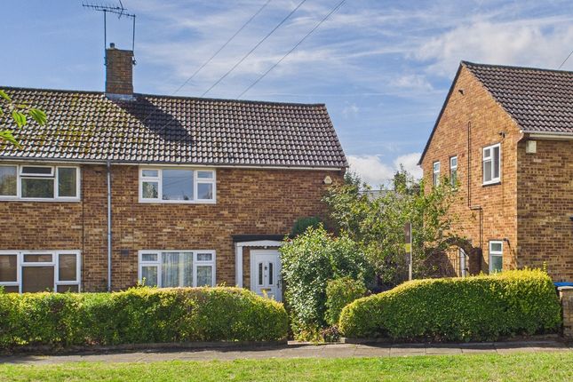 Long Chaulden, Hemel Hempstead, HP1 3 bed semi