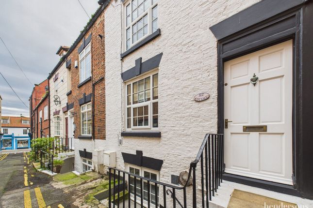 Whitby YO21 2 bed cottage for sale