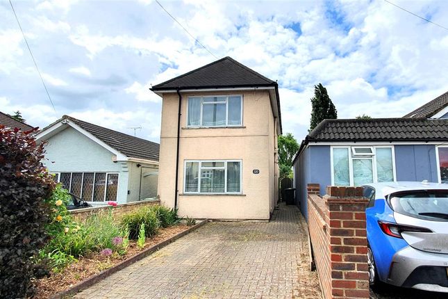 Feltham Hill Road, Feltham 2 bed detached house for sale