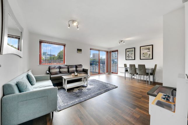 2 bed flat