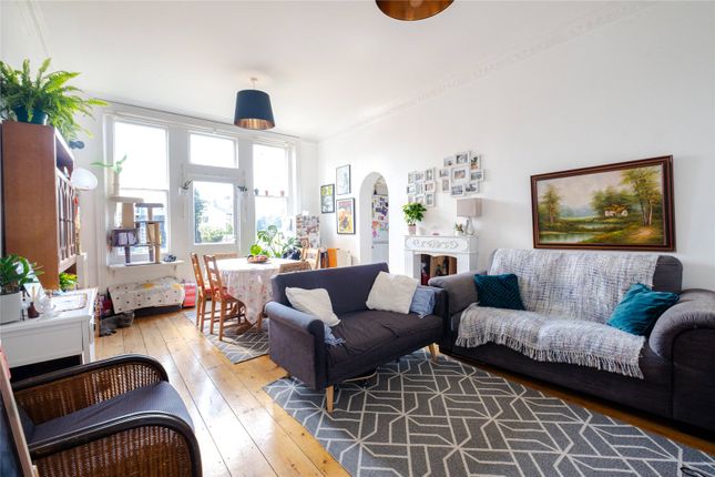 Pinfold Road, London SW16 2 bed apartment for sale
