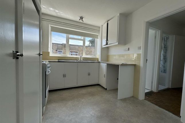 2 bed flat
