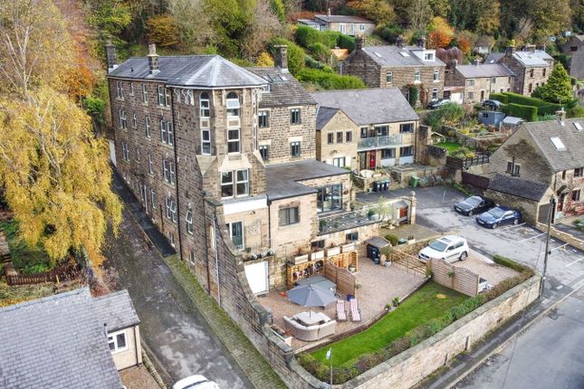 5 bedroom semi-detached house for sale