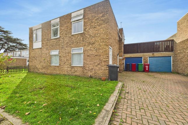 High Street, Langley, Berkshire, SL3 3 bed maisonette for sale