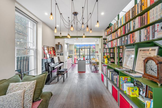 Leverton Place, Kentish Town, London 2 bed end of terrace house for sale