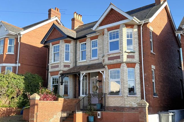 4 bedroom semi-detached house for sale