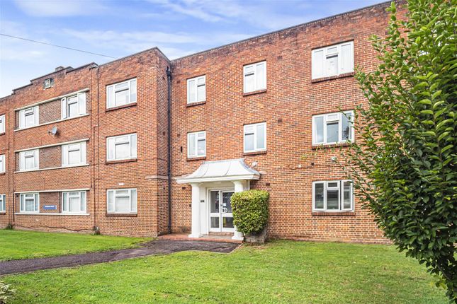 Hurstcourt Road, Sutton 3 bed apartment for sale