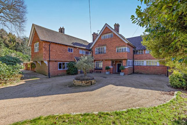Burrows Cross, Shere, Guildford 6 bed house for sale