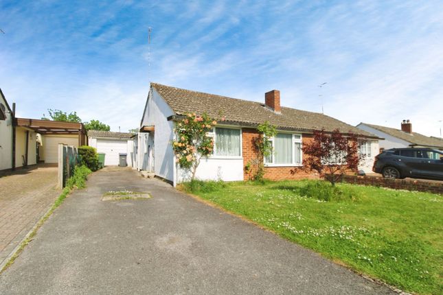 2 bedroom semi-detached bungalow for sale