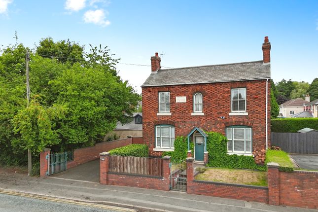 549 Willenhall Road, Wolverhampton WV13 3 bed detached house for sale