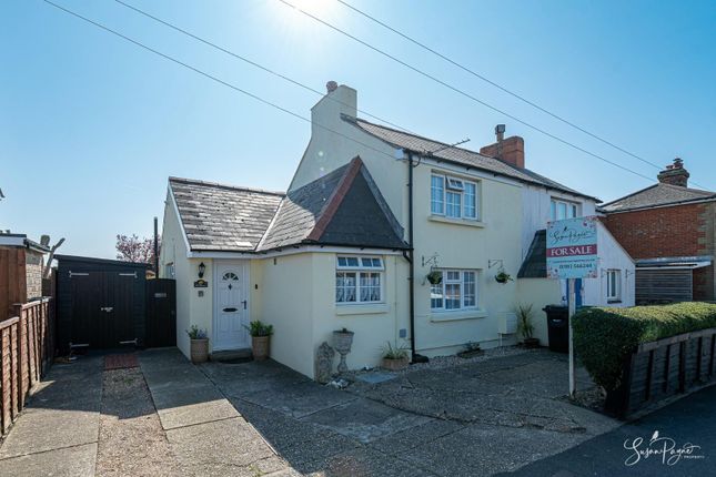 2 bedroom semi-detached house for sale