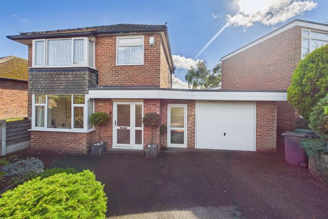 Warren Rise, Dronfield 3 bed detached house for sale
