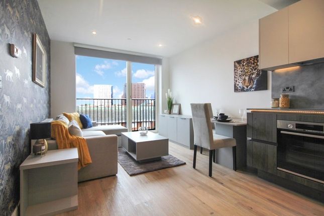 The Lancaster, Snow Hill Wharf, 62 ... 1 bed apartment for sale